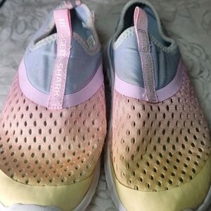 Pastel Gradient Rugged Shark Aqua Flo Water Shoes Pastel Size 13